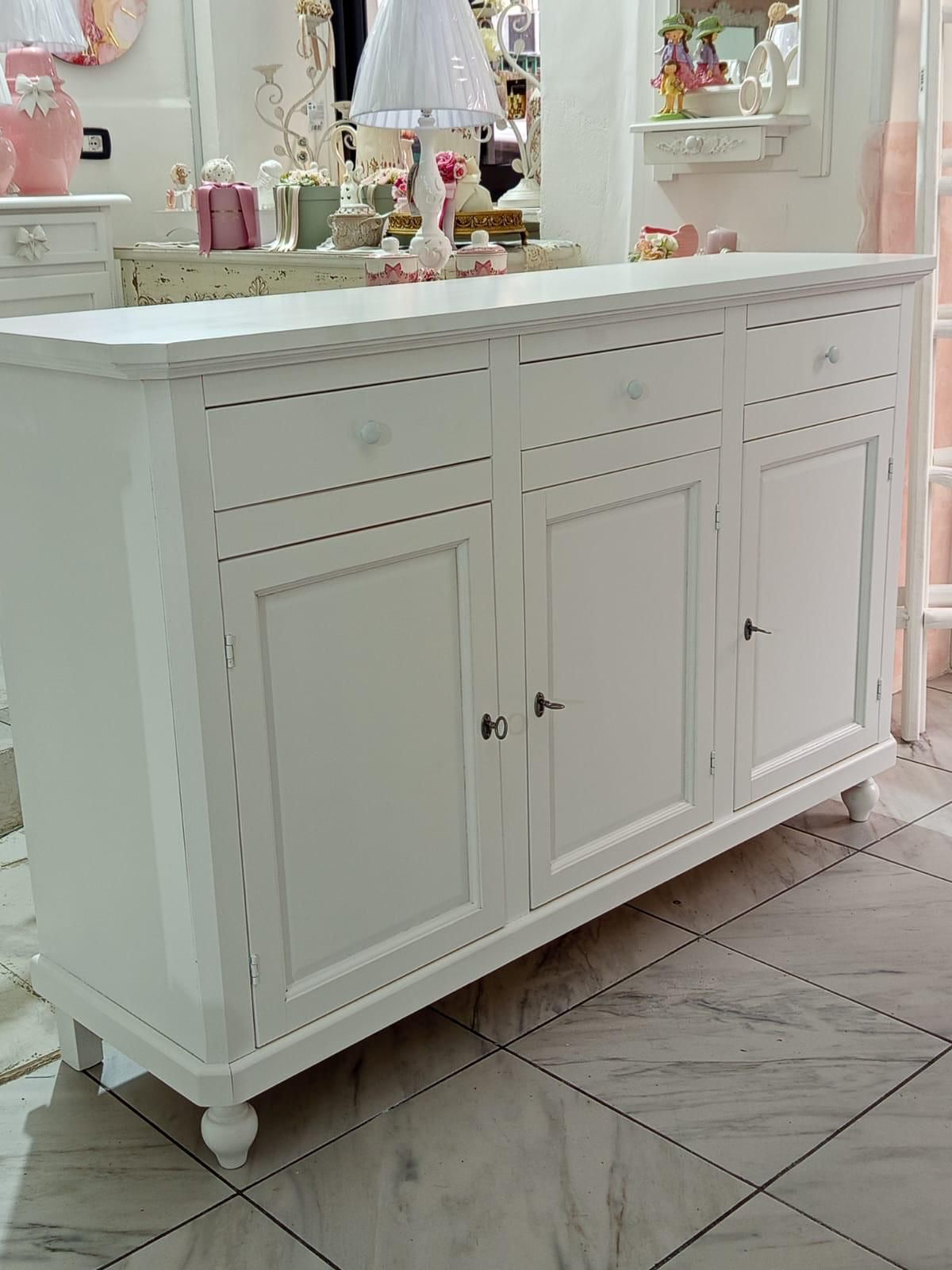 Madia in legno